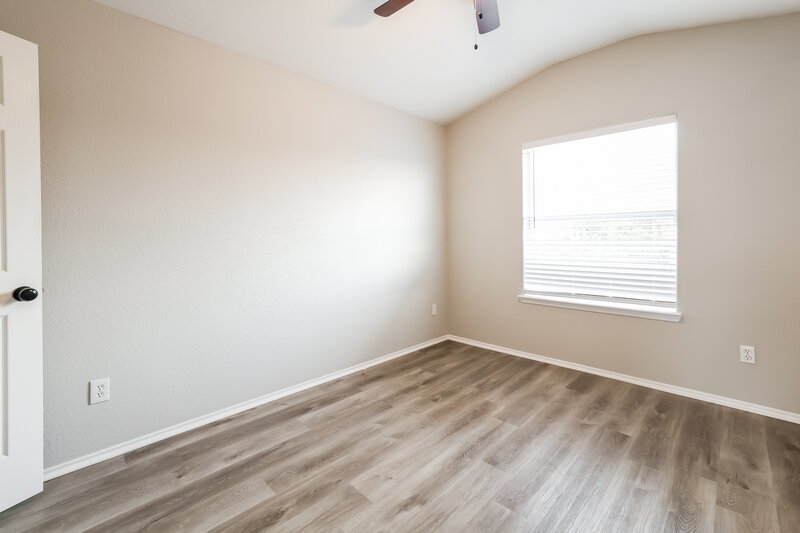 2,145/Mo, 8715 Sunset Pond Dr Tomball, TX 77375 Bedroom View