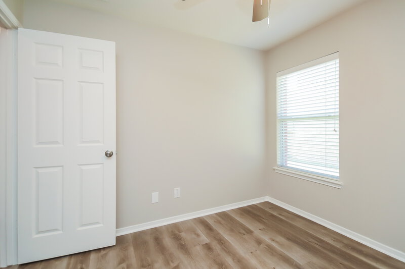 2,020/Mo, 3121 Centennial Village Dr Pearland, TX 77584 Bedroom View 2