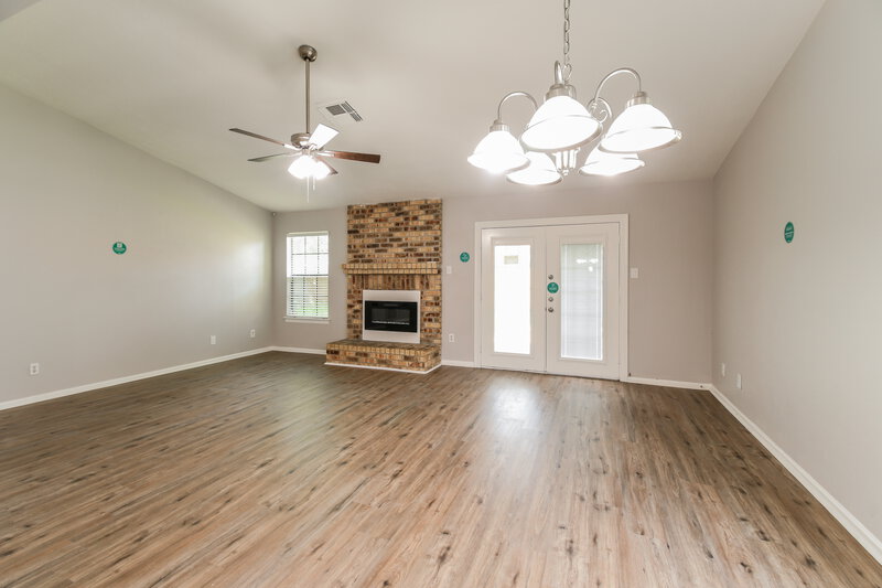 2,160/Mo, 2610 Merrimac Dr League City, TX 77573 Dining Room View
