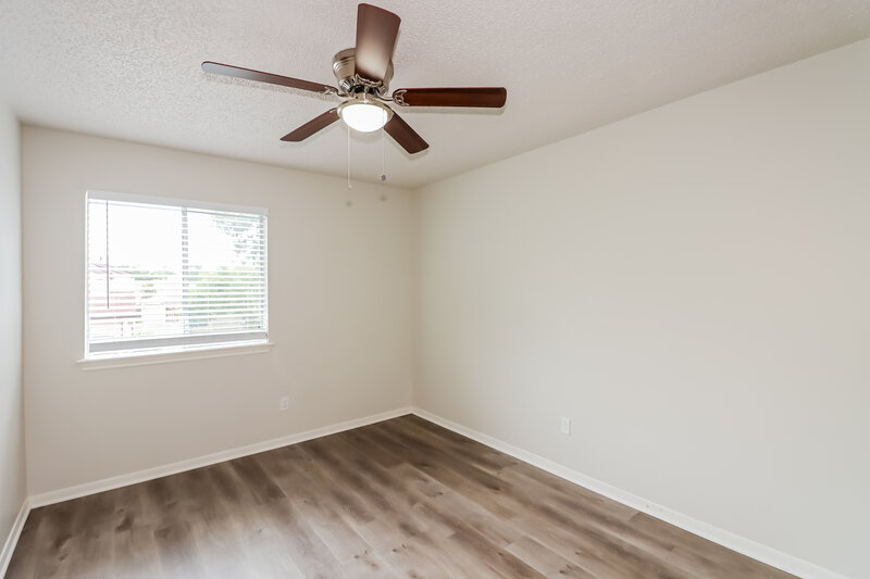 2,510/Mo, 12406 S Garden St Houston, TX 77071 Bedroom View