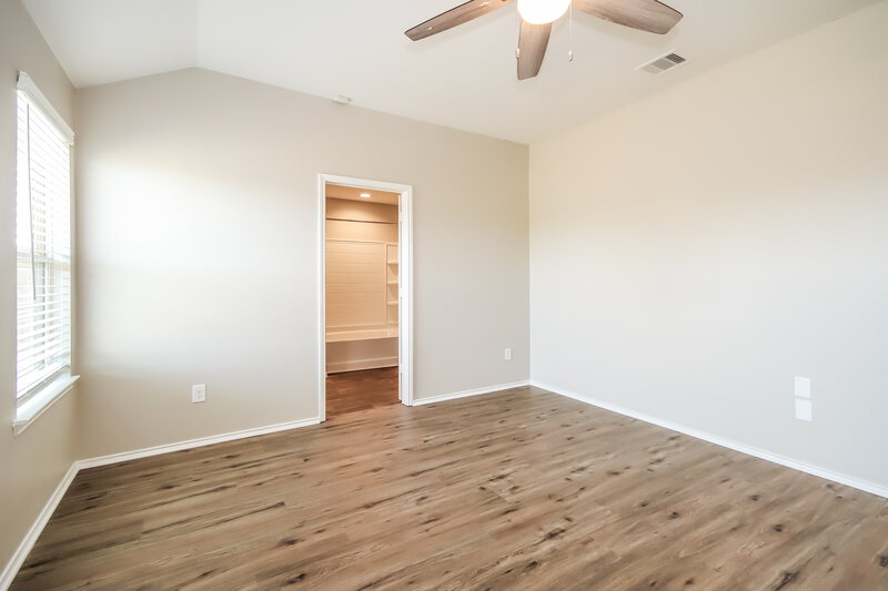 2,115/Mo, 23303 Pelham Prarie Ln Spring, TX 77373 Main Bedroom View