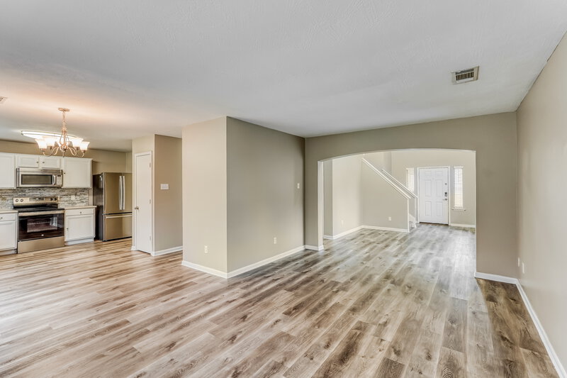 1,910/Mo, 19402 Garden Pool Ln Tomball, TX 77375 Living Room View 3