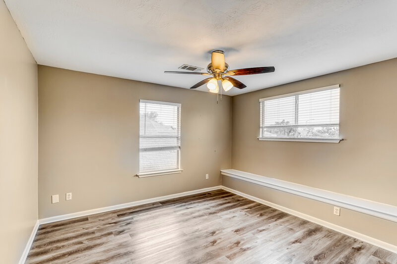 1,910/Mo, 19402 Garden Pool Ln Tomball, TX 77375 Bedroom View