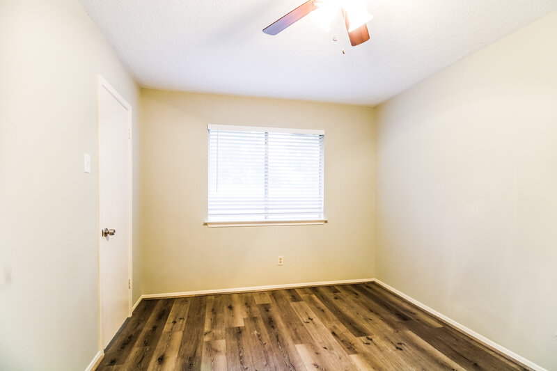 1,670/Mo, 2222 Victoria Ct Missouri City, TX 77459 Bedroom View