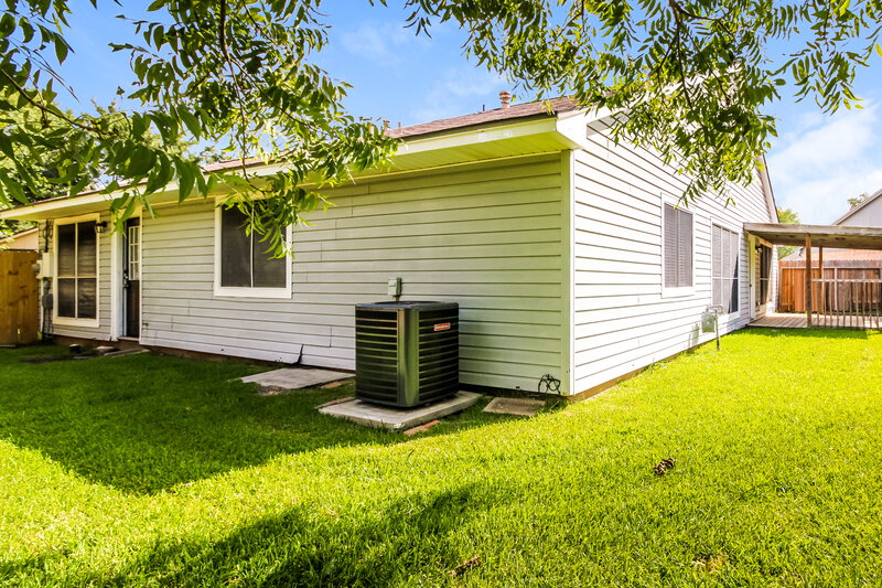 1,670/Mo, 2222 Victoria Ct Missouri City, TX 77459 Rear View 2