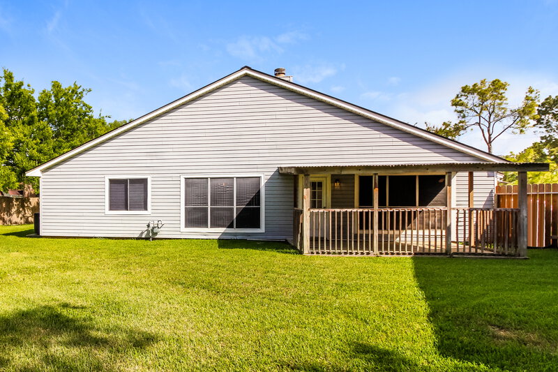1,670/Mo, 2222 Victoria Ct Missouri City, TX 77459 Rear View 4