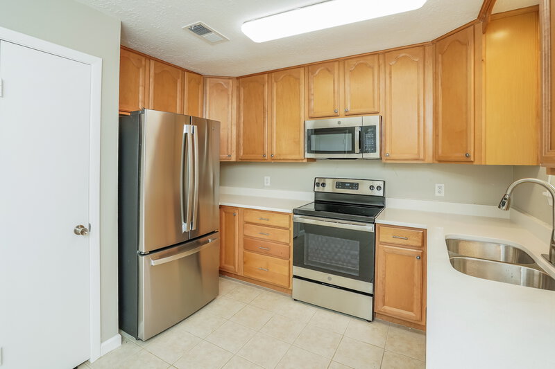 1,900/Mo, 23411 Newgate Dr Spring, TX 77373 Kitchen View 2