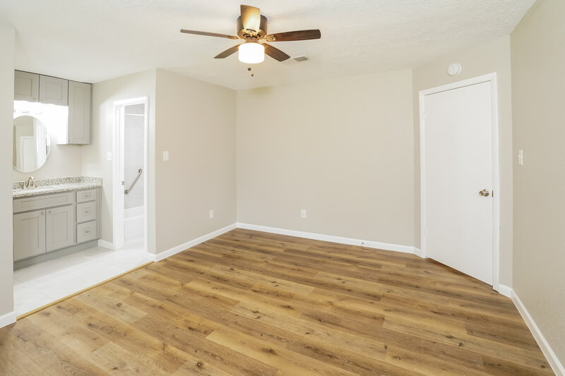 1,900/Mo, 23411 Newgate Dr Spring, TX 77373 Main Bedroom View 2