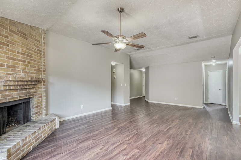 1,860/Mo, 20810 Union Park Dr Katy, TX 77450 Living Room View