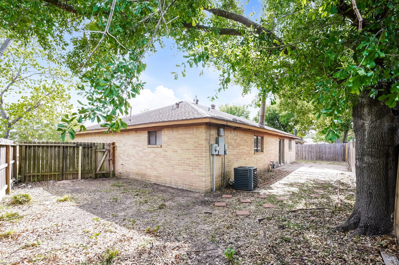 1,860/Mo, 20810 Union Park Dr Katy, TX 77450 Rear View