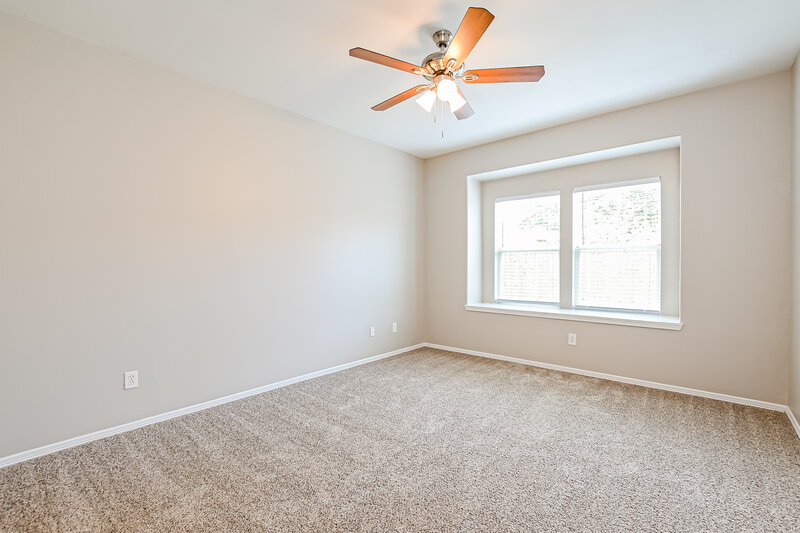 2,305/Mo, 815 Chase View Dr Bacliff, TX 77518 Bedroom View 4