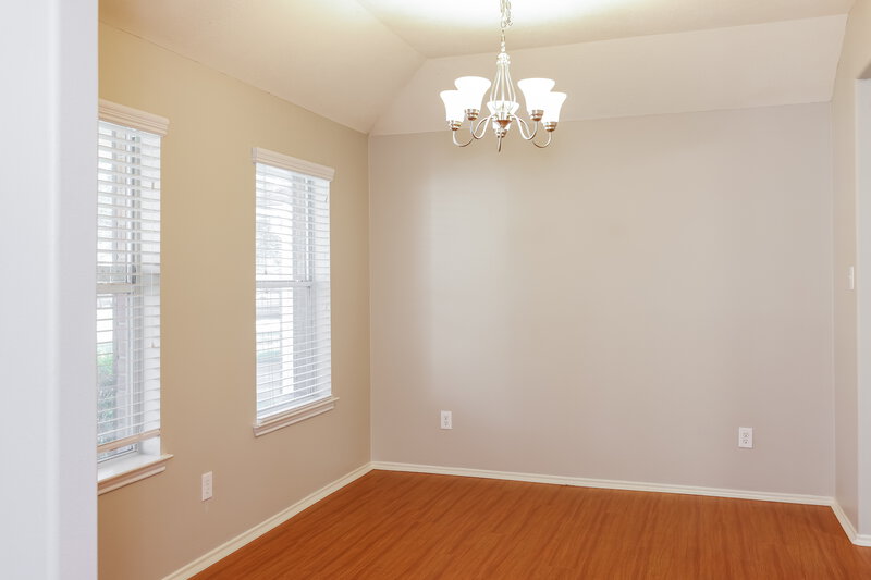 2,085/Mo, 2931 Landing Edge Ln Dickinson, TX 77539 Dining Room View