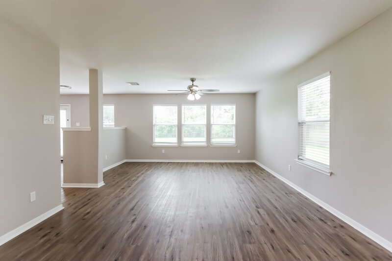 1,855/Mo, 619 Sea Anchor Way Crosby, TX 77532 Floor Plan View 2