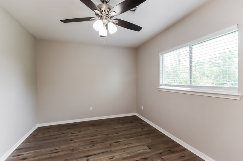 1,855/Mo, 619 Sea Anchor Way Crosby, TX 77532 Bedroom View 2