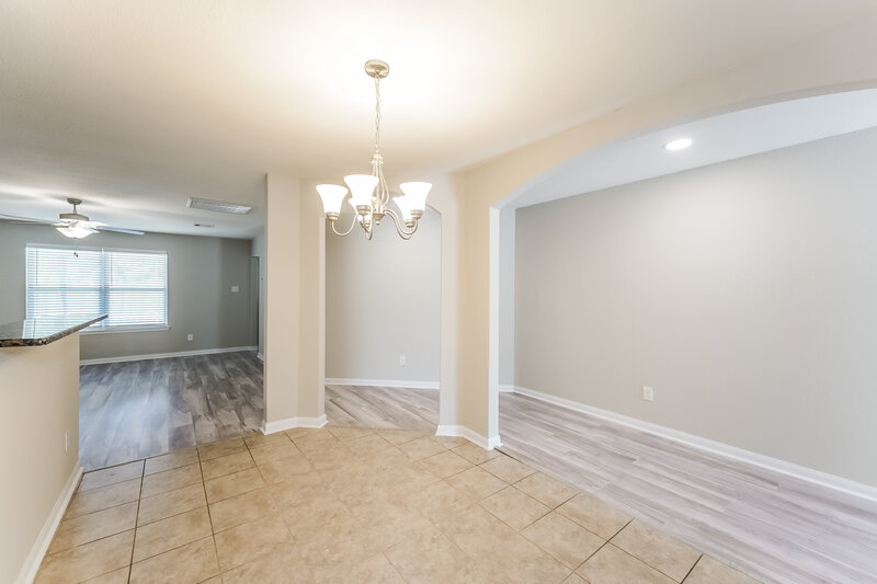 1,470/Mo, 25072 Authors Dr Magnolia, TX 77355 Dining Room View