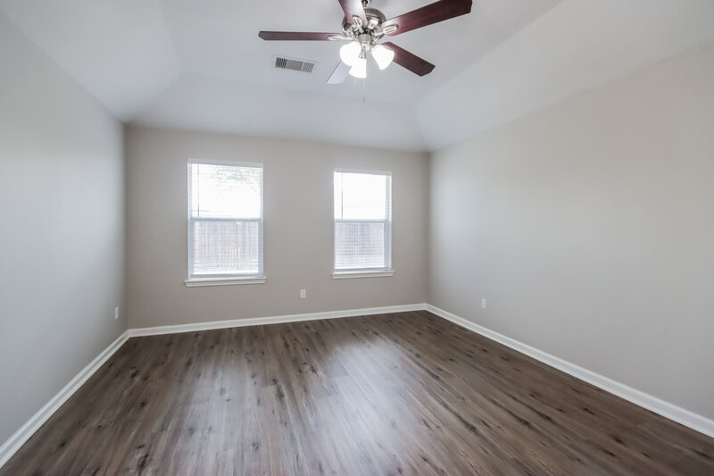 1,990/Mo, 2026 Midlane Dr Conroe, TX 77301 Main Bedroom View