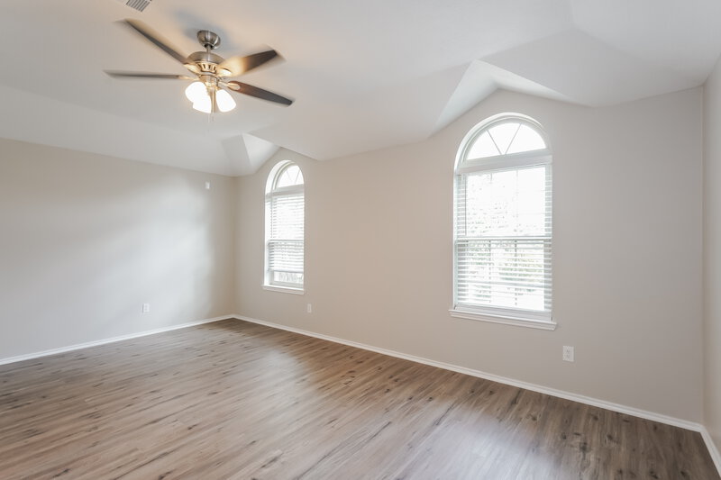 2,000/Mo, 8907 Aspen Place Dr Houston, TX 77071 Bedroom View