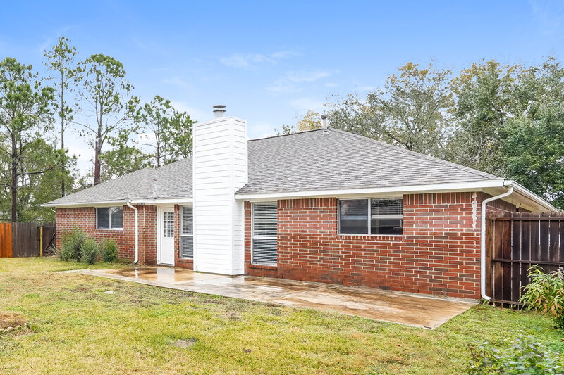 1,995/Mo, 521 Cedar Ave League City, TX 77573 Rear View