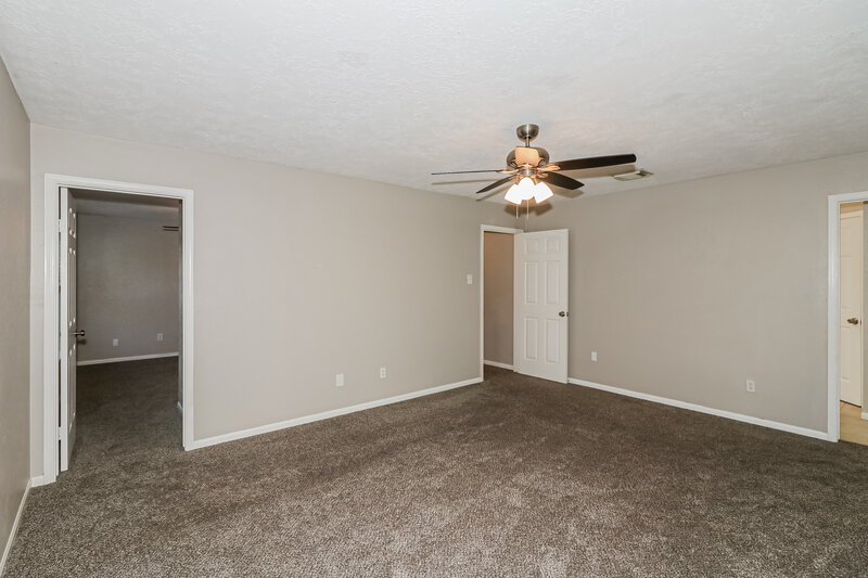 2,180/Mo, 1911 Brazos Crossing Dr Richmond, TX 77406 Main Bedroom View