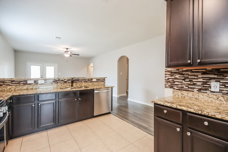 1,735/Mo, 7618 Dragon Pearls Ln Conroe, TX 77304 Misc View 6