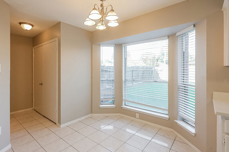 1,860/Mo, 1909 Wildwood Ridge Dr Missouri City, TX 77489 Breakfast Nook View