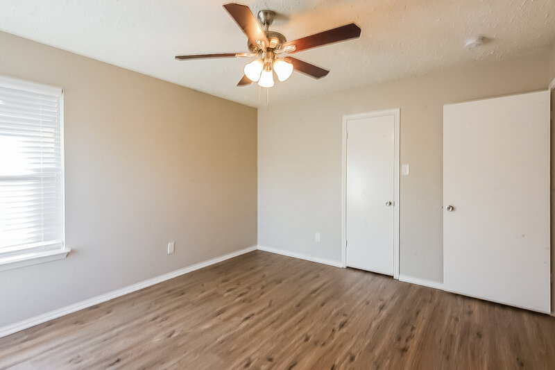 1,860/Mo, 1909 Wildwood Ridge Dr Missouri City, TX 77489 Bedroom View 2