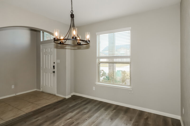 2,435/Mo, 1935 Bravos Manor Ln Fresno, TX 77545 Dining Room View