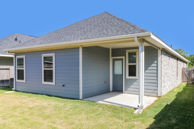 2,930/Mo, 8519 Balding Dr Fulshear, TX 77441 Rear View