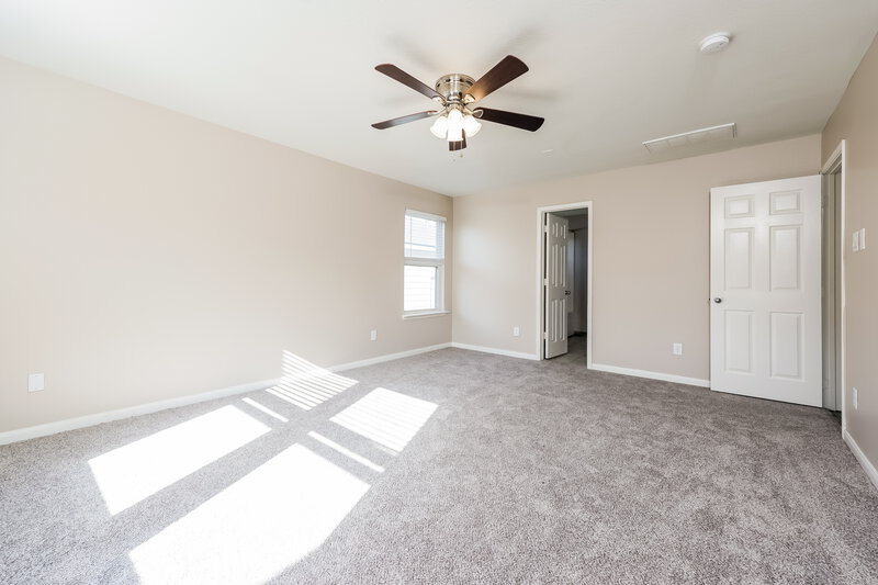2,010/Mo, 29511 Legends Pine Ln Spring, TX 77386 Main Bedroom View 2