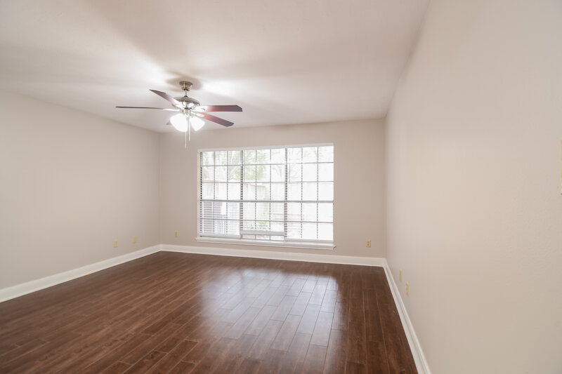 2,815/Mo, 4765 Oakmont Ct League City, TX 77573 Main Bedroom View