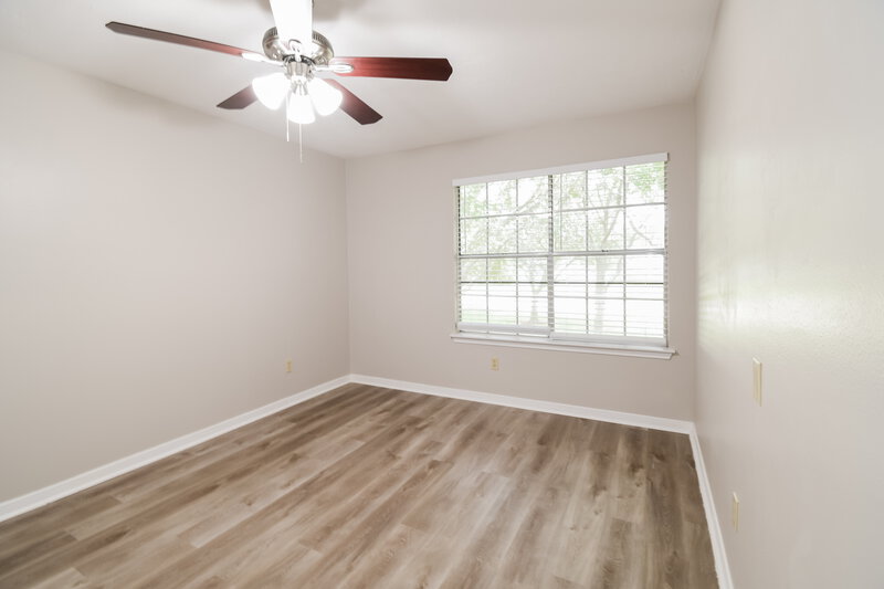 2,815/Mo, 4765 Oakmont Ct League City, TX 77573 Bedroom View 3