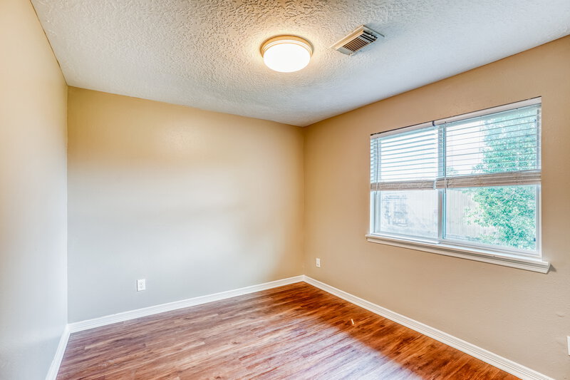 2,445/Mo, 2014 Harbour Cove Dr Seabrook, TX 77586 Bedroom View