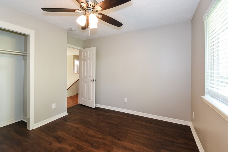 2,420/Mo, 2014 Harbour Cove Dr Seabrook, TX 77586 Bedroom View 2