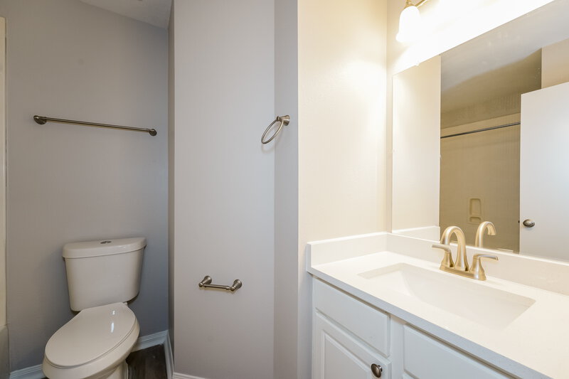 2,095/Mo, 20827 Oak Rain Ct Katy, TX 77449 Bathroom View