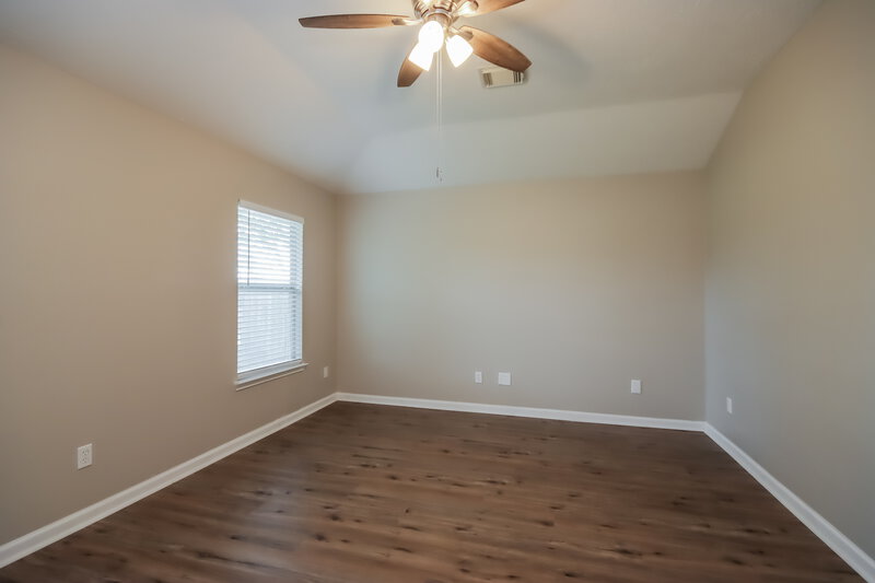 1,705/Mo, 20022 Appaloosa Ridge Dr Humble, TX 77338 Main Bedroom View