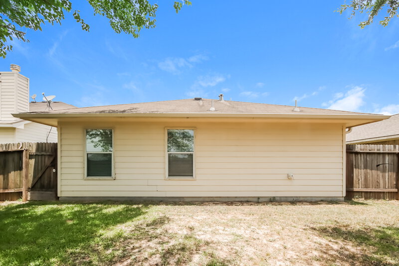 1,705/Mo, 20022 Appaloosa Ridge Dr Humble, TX 77338 Rear View