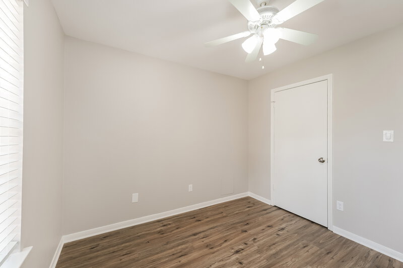 2,000/Mo, 9119 Smokehollow Dr Houston, TX 77064 Bedroom View 3