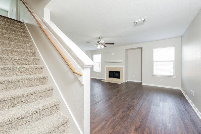 2,215/Mo, 3330 Legends Mill Dr Spring, TX 77386 Foyer View