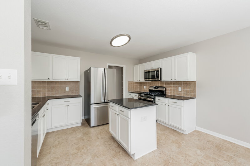 2,215/Mo, 3330 Legends Mill Dr Spring, TX 77386 Kitchen View 2