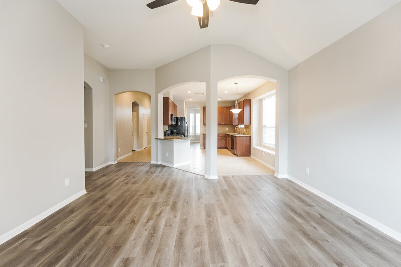 2,040/Mo, 25139 Hazel Ranch Dr Katy, TX 77494 Living Room View