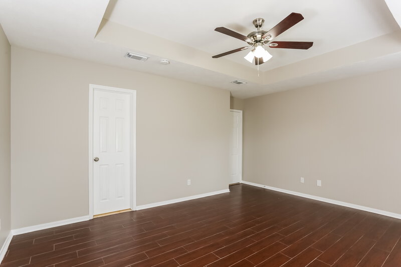 2,475/Mo, 4419 Ireland Ln Pasadena, TX 77505 Main Bedroom View