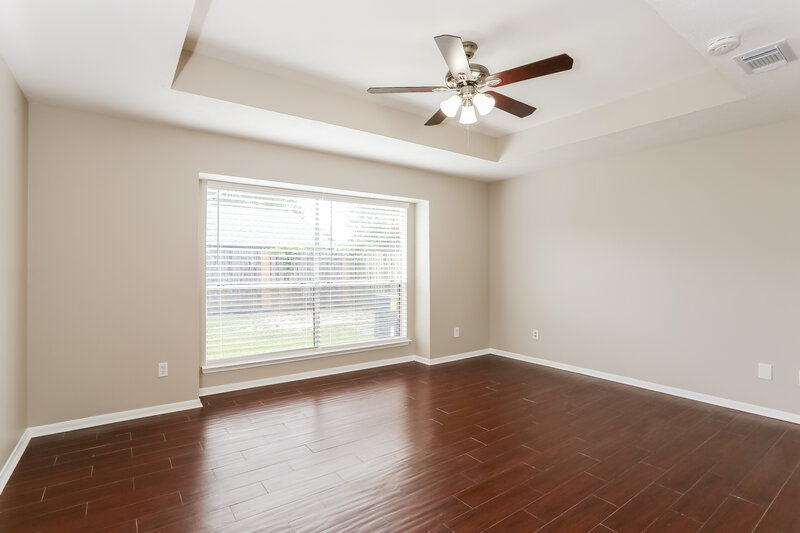2,475/Mo, 4419 Ireland Ln Pasadena, TX 77505 Main Bedroom View 2