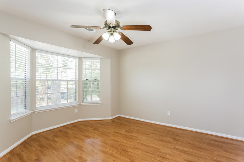 2,475/Mo, 4419 Ireland Ln Pasadena, TX 77505 Bedroom View