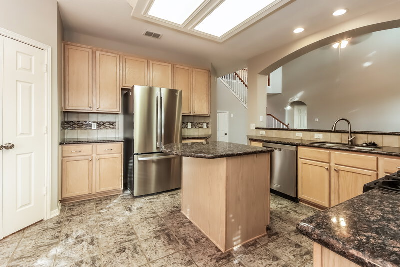 2,915/Mo, 1236 Deer Ridge Dr League City, TX 77573 Kitchen View 2