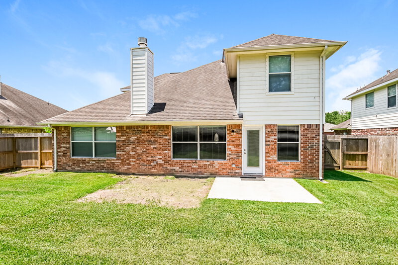 2,500/Mo, 3240 Rippling Falls Ln Dickinson, TX 77539 Rear View