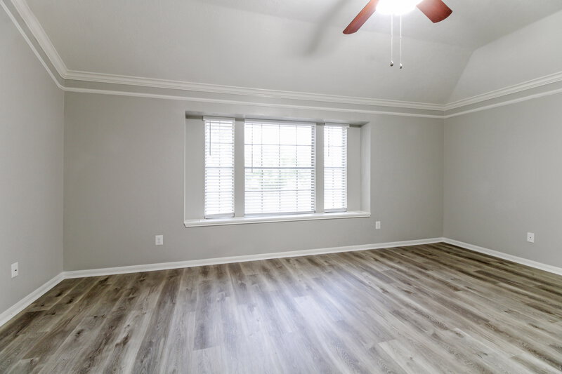 2,685/Mo, 9342 Wichita Dr La Porte, TX 77571 Main Bedroom View
