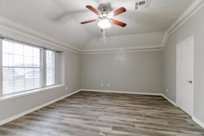 2,685/Mo, 9342 Wichita Dr La Porte, TX 77571 Main Bedroom View 2