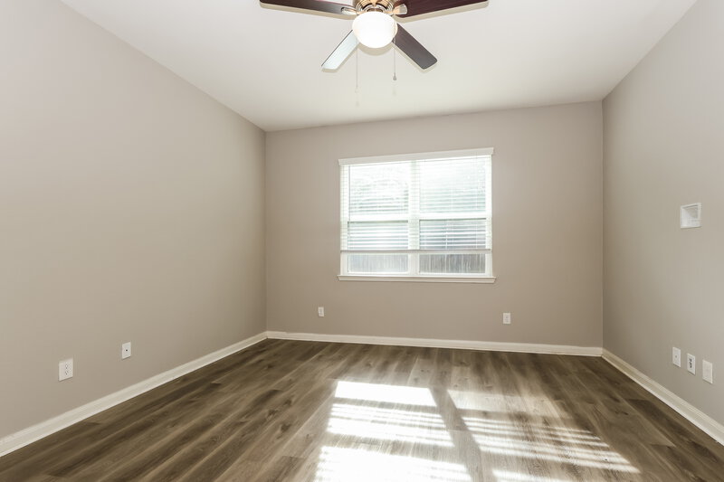 1,615/Mo, 25178 Dickens Dr Magnolia, TX 77355 Bedroom View 2