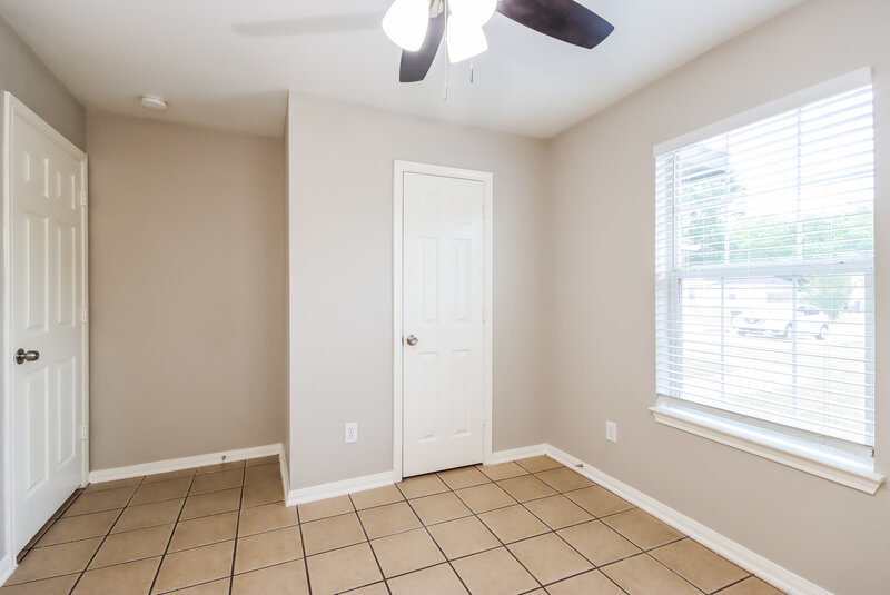 1,805/Mo, 16385 Ryan Guinn Way Conroe, TX 77303 Bedroom View 3