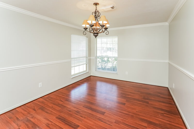 2,265/Mo, 19814 Waterflower Dr Tomball, TX 77375 Dining Room View